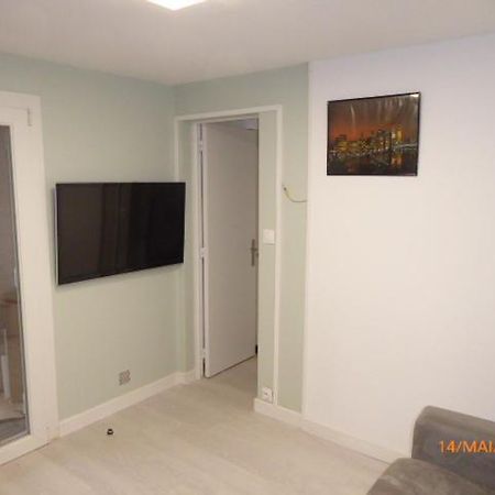 Studio Hotel Saint-Raphaël Екстериор снимка